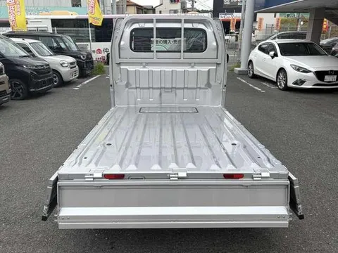 Nissan Clipper Truck