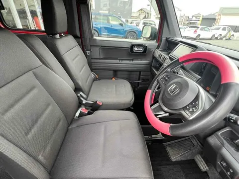 Honda N-VAN Plus Style