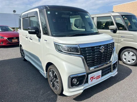 Suzuki Spacia Custom