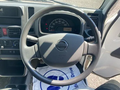 Nissan Clipper Truck
