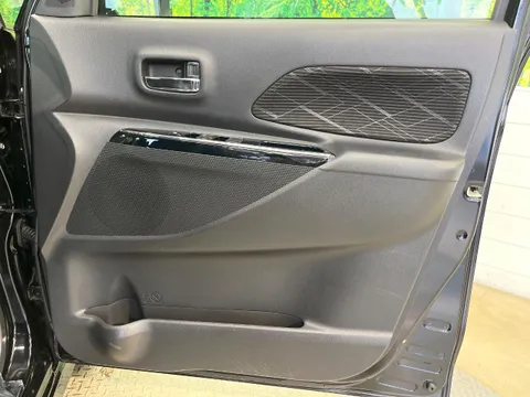 Mitsubishi eK Space Custom