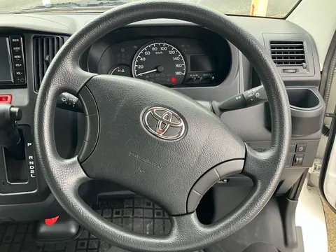 Toyota TownAce Van