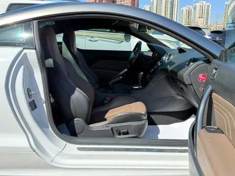 Peugeot RCZ