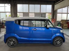 Honda N-BOX Slash