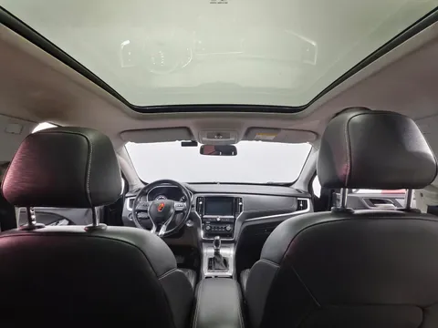 Roewe RX5
