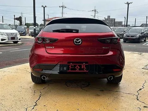 Mazda MAZDA3 Fastback