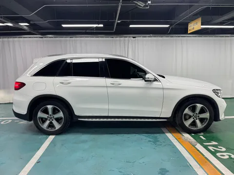 Mercedes-Benz Mercedes-Benz GLC