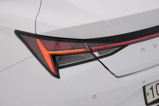 Hyundai Elantra (Avante)