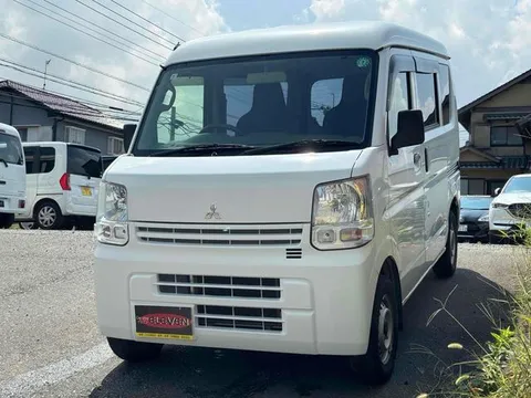 Mitsubishi Minicab Van