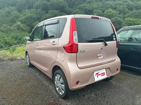 Mitsubishi eK Wagon