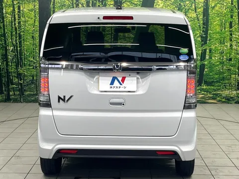 Honda N-BOX Slash