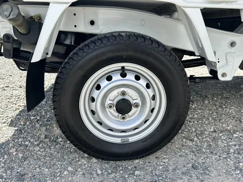 Mitsubishi Minicab Truck