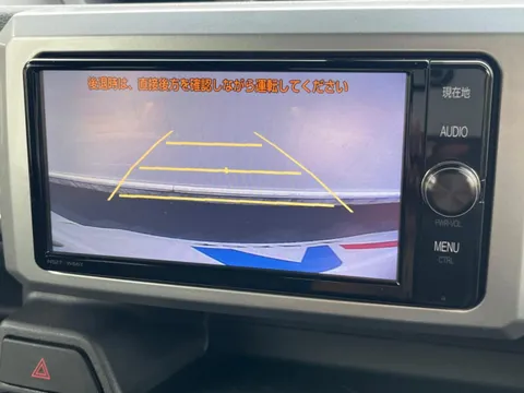 Toyota Pixis Mega