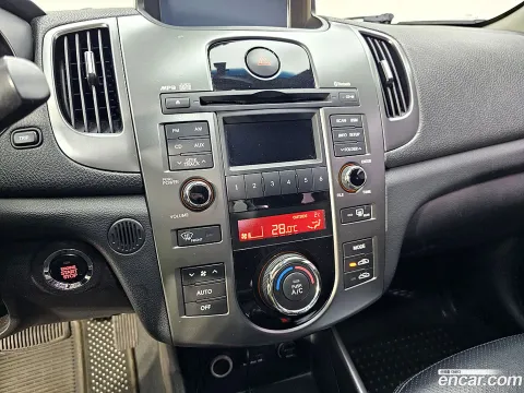 Kia Cerato (Forte)