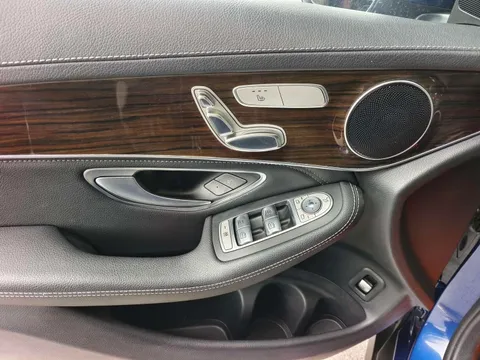 Mercedes-Benz Mercedes-Benz GLC