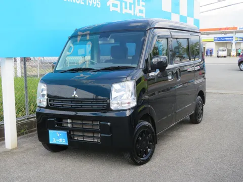 Mitsubishi Minicab Van