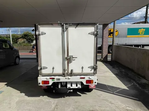 Nissan Clipper Truck