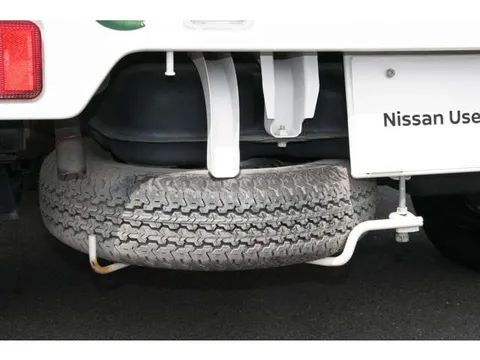 Nissan Clipper Truck