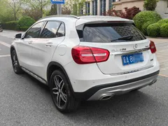 Mercedes-Benz Mercedes-Benz GLA