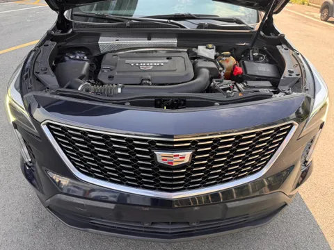 Cadillac XT4