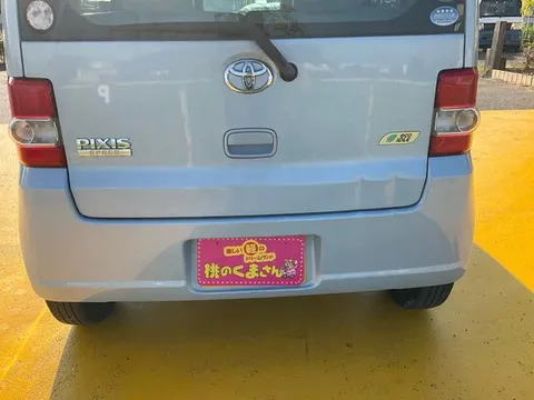 Toyota Pixis Space
