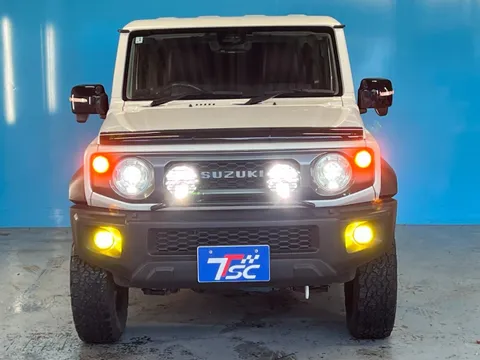 Suzuki Jimny Sierra