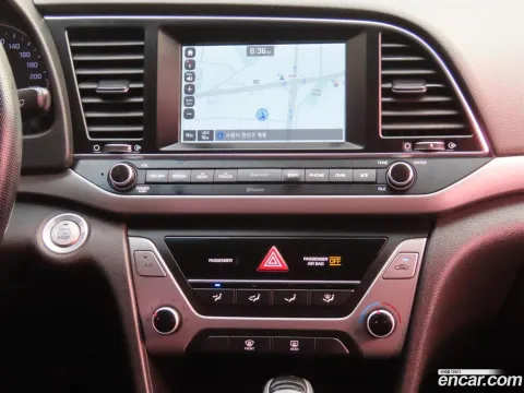 Hyundai Elantra (Avante)