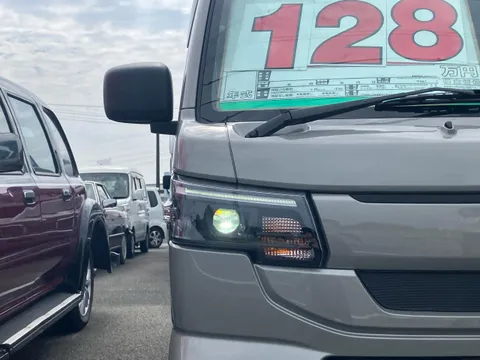 Nissan Clipper Truck
