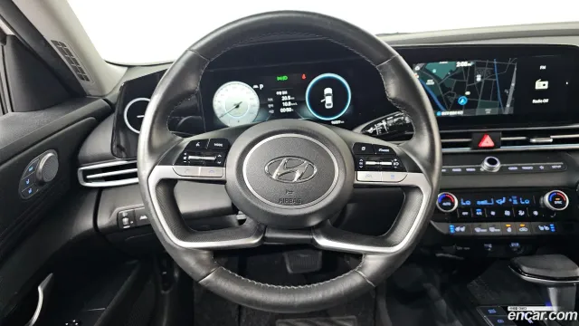 Hyundai Elantra (Avante)