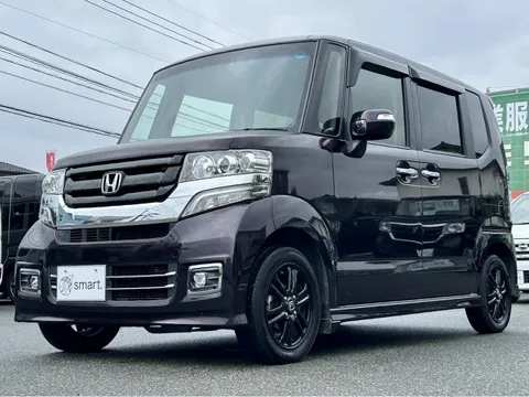Honda N-BOX Custom