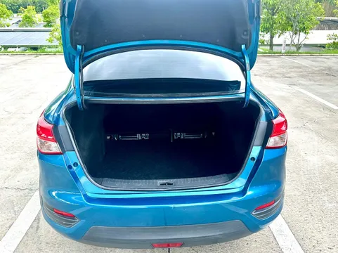 Nissan Bluebird