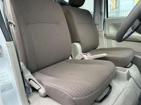 Mitsubishi Minicab Van