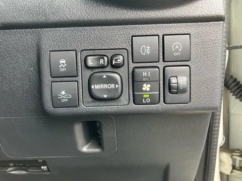 Toyota TownAce Van