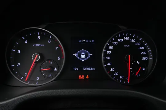 Hyundai Elantra (Avante)