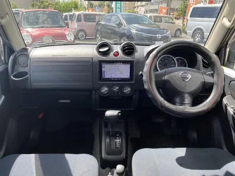 Nissan KIX