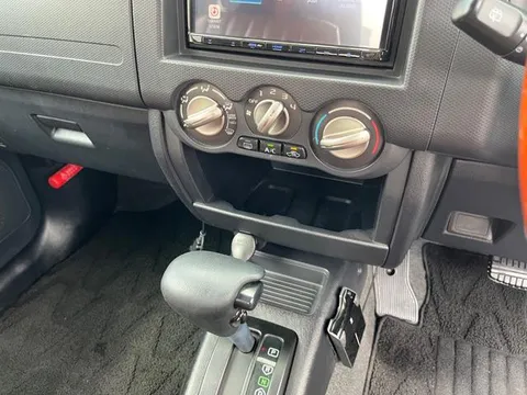 Nissan KIX