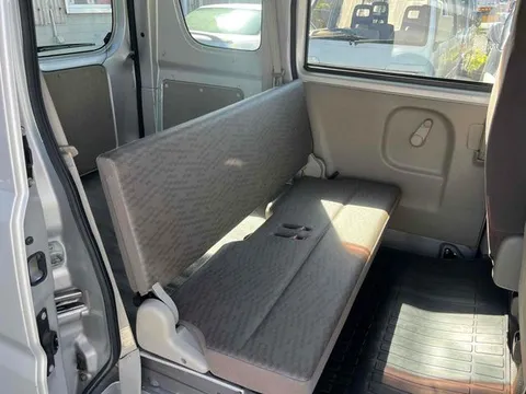 Mitsubishi Minicab Van