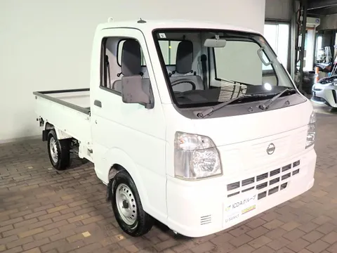 Nissan Clipper Truck