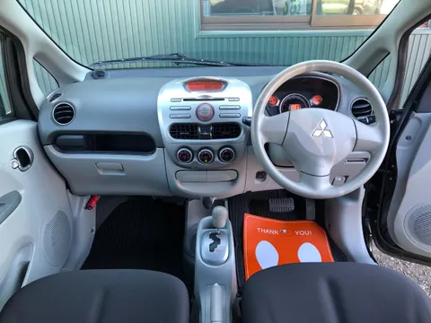 Mitsubishi I