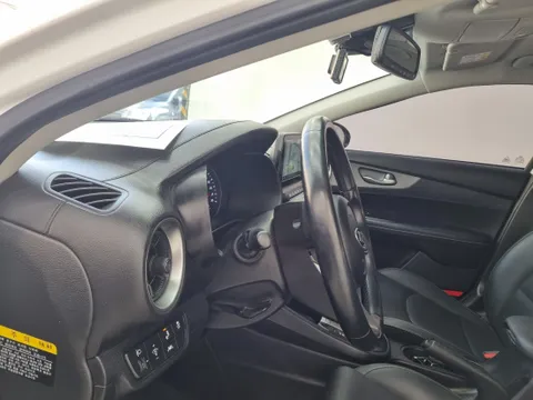 Kia Cerato (K3)