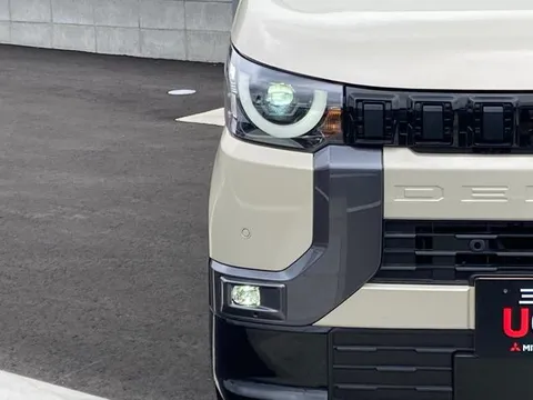 Mitsubishi Delica Mini