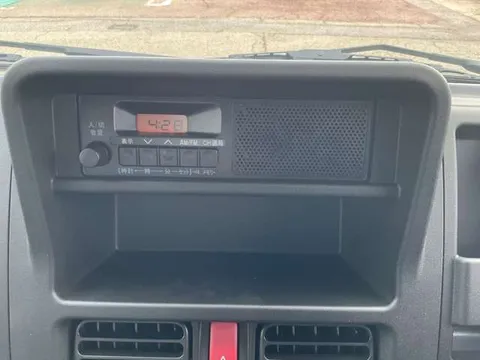 Nissan Clipper Truck