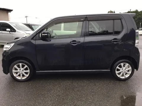 Suzuki Wagon R Stingray