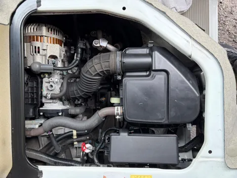 Mitsubishi Minicab Van