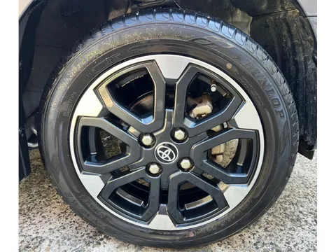 Toyota Pixis Joy