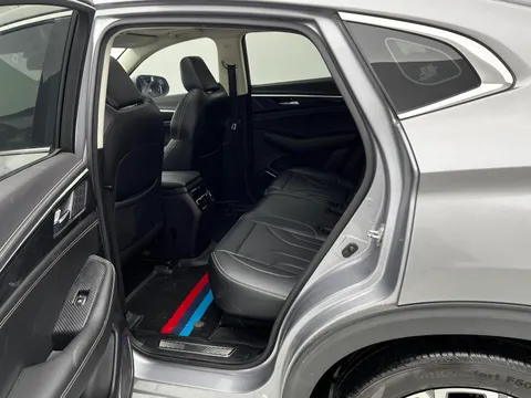 Changan CS85