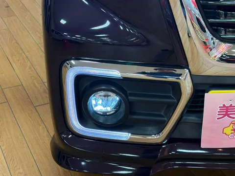 Suzuki Spacia Custom