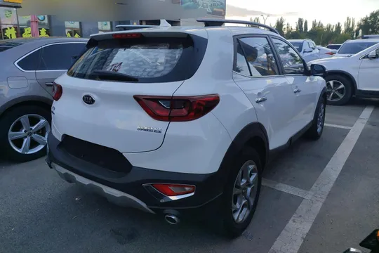 Kia KX1