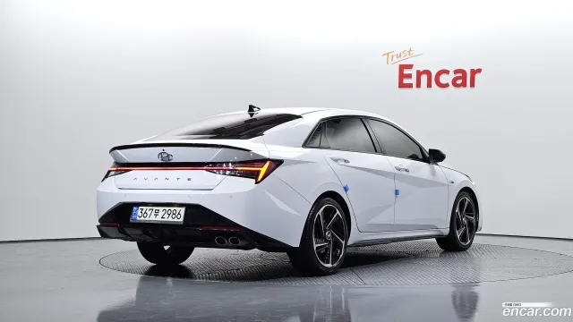 Hyundai Elantra (Avante)