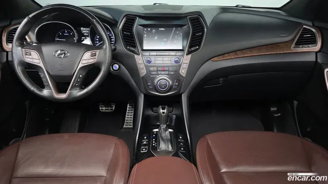 Hyundai Grand Santa Fe (Maxcruz)
